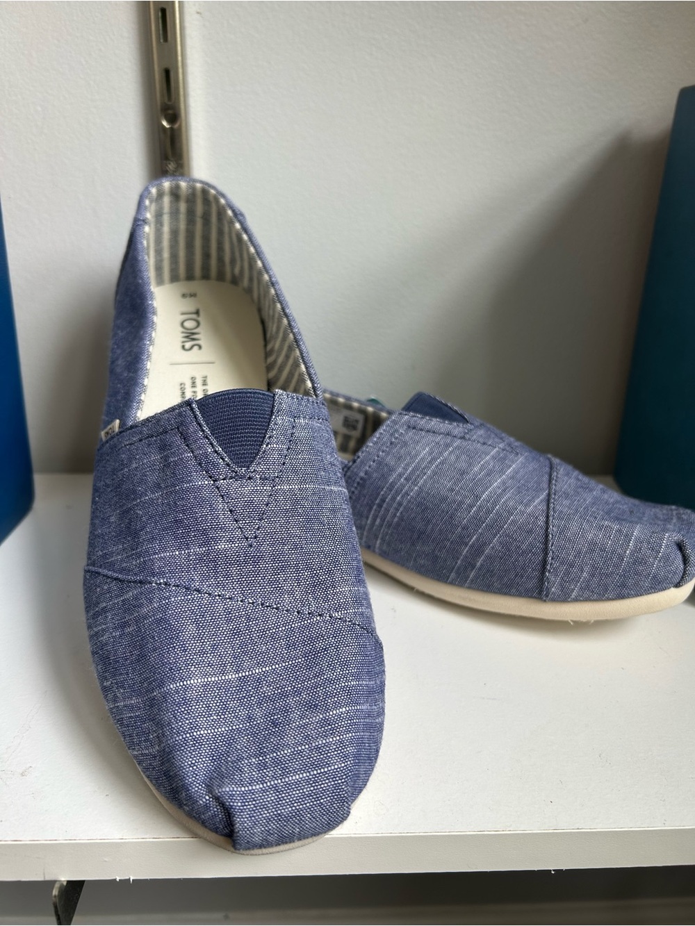 Toms Slip-On Shoes in Chambray Blue